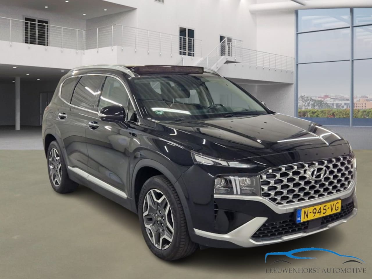 Hyundai Santa Fe - 1.6 T-GDI PHEV Premium Sky 1.6 T-GDI PHEV Premium Sky, 4WD, pano, leer, elektr. klep, verw. stoelen/bank, Apple, full - AutoWereld.nl