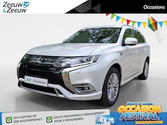 Mitsubishi Outlander - 2.4 PHEV Intense | TREKHAAK | AUTOMAAT | CLIMATE | CRUISE | GOED ONDERHOUDEN |