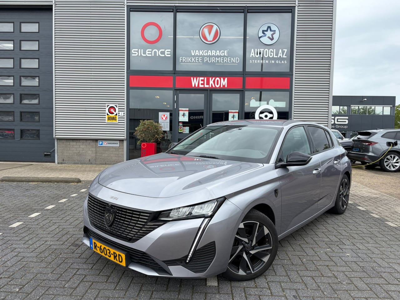 Peugeot 308 - 1.2 PureTech Allure Pack Business 1.2 PureTech Allure Pack Business - AutoWereld.nl
