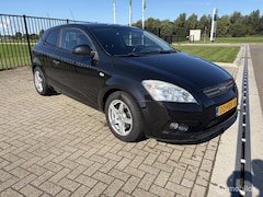 Kia Pro cee'd - 1.4 Fifteen ISG