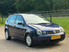 Volkswagen Polo - 1.4-16V Athene /AUTOMAAT/Airco/5-Deurs/