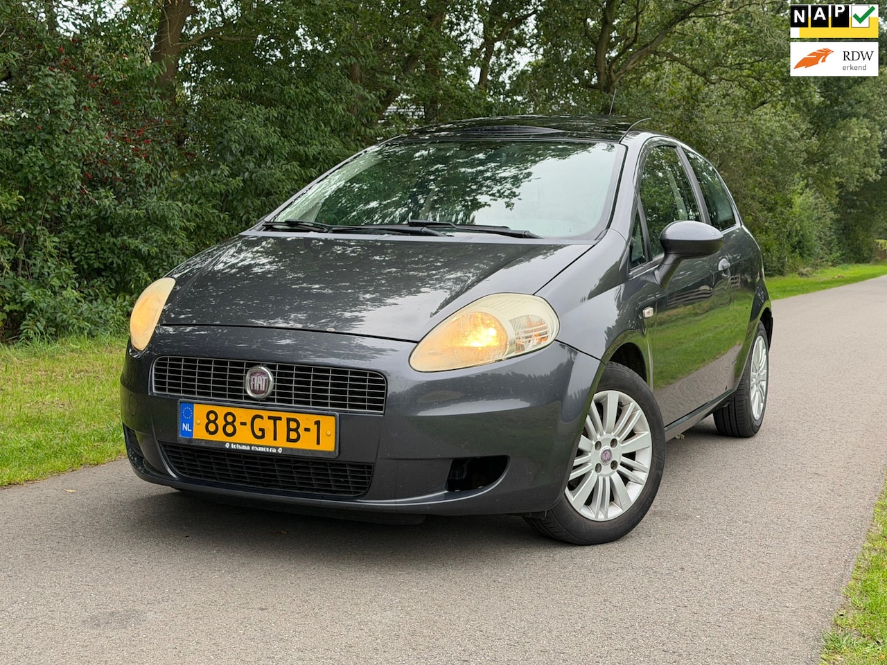 Fiat Grande Punto - 1.2 Dynamic | Cruise control + Pano Nu € 999,- !!! - AutoWereld.nl
