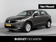 Volkswagen T-Roc - 1.0 TSI Style Origineel Nederlands | Trekhaak | Apple Carplay | Android Auto | Parkeersens