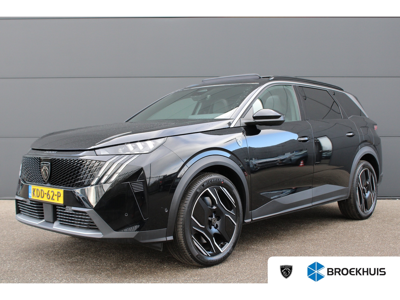 Peugeot 5008 - 1.6 Plug-in Hybrid 195 GT Exclusive | Panorama/schuifdak | Lederen bekleding | Massage | S - AutoWereld.nl