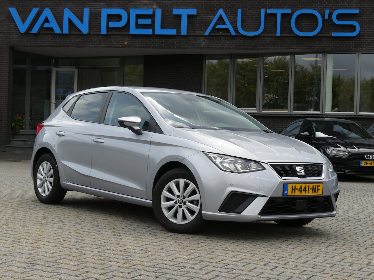 SEAT Ibiza - 1.0 TSI Style Business Intense / Beats Audio - AutoWereld.nl