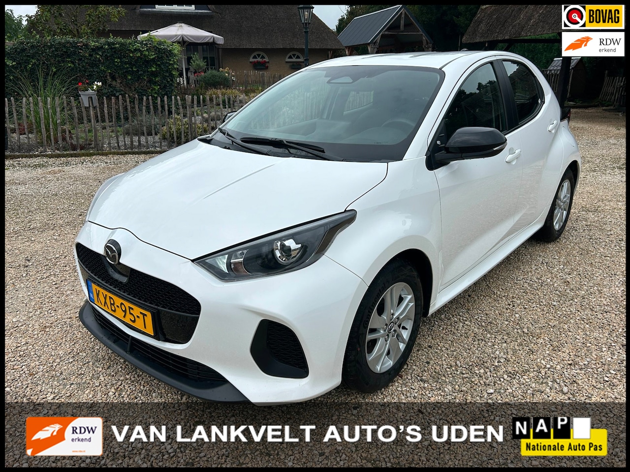 Mazda 2 Hybrid - 1.5 Centre-line ECC, LED, Stoelverwarming, Camera - AutoWereld.nl