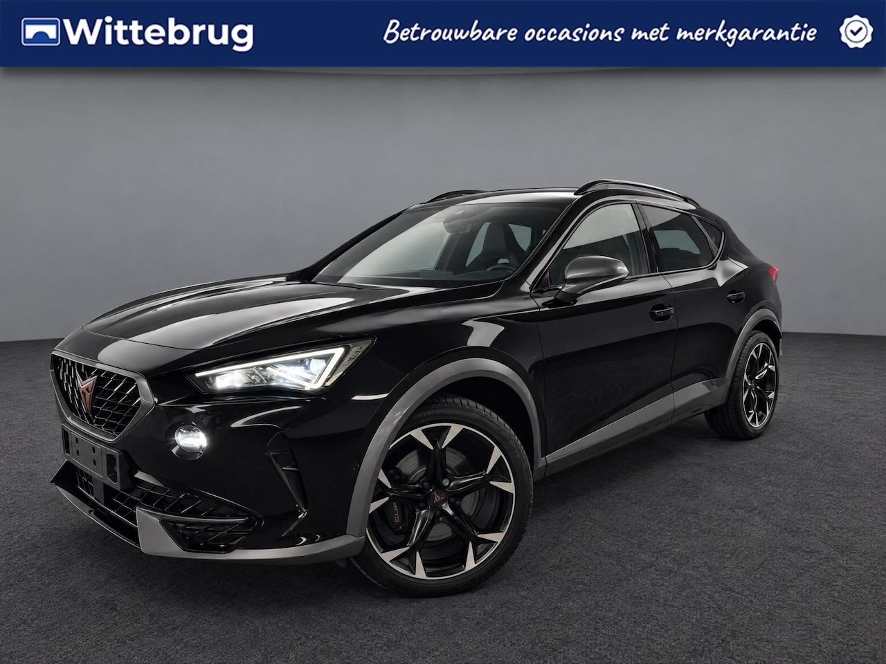 CUPRA Formentor - 1.4 e-Hybrid 245PK DSG Black Edition / Memory Seat / Keyless / Achteruitrijcamera / Trekha - AutoWereld.nl