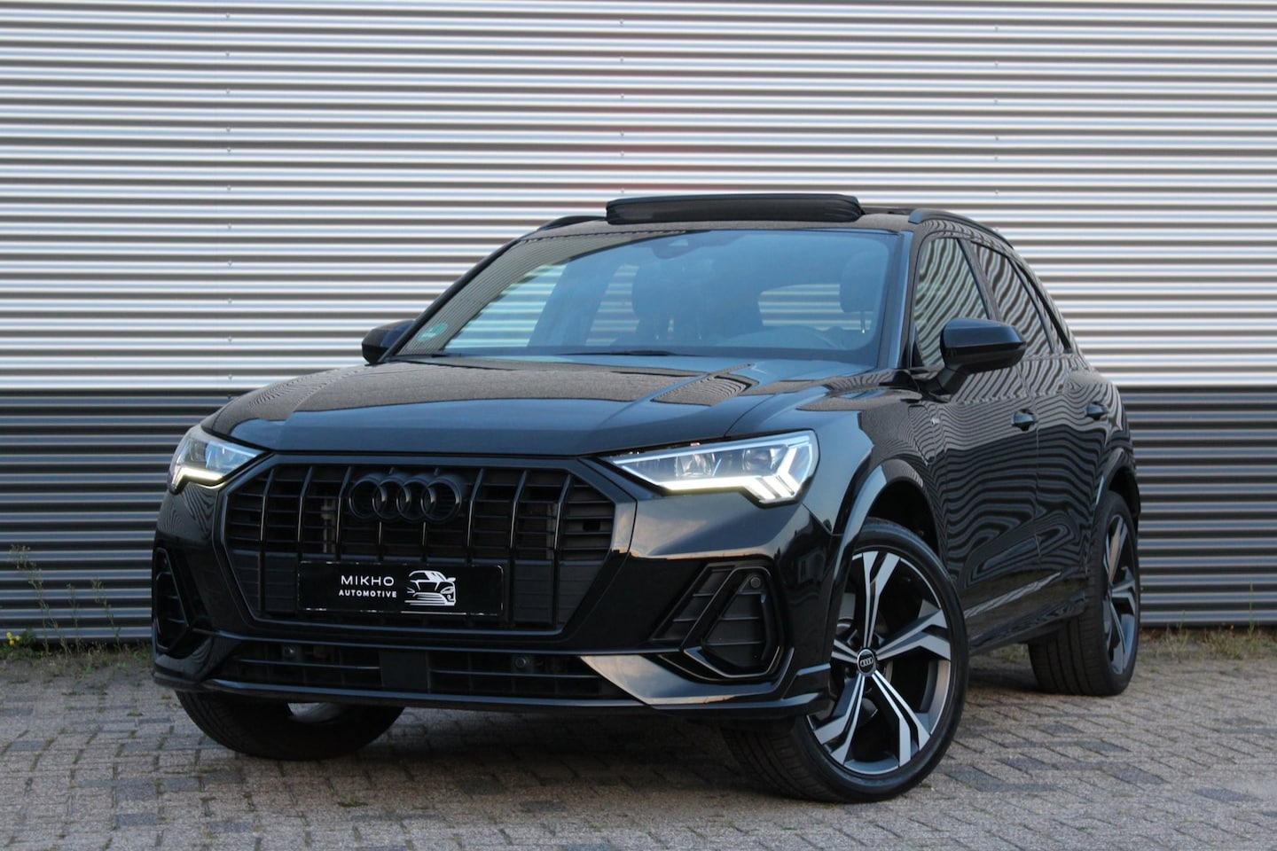Audi Q3 - 45 TFSI e 3x S-Line | Panoramadak | Camera | Black optik | Dode hoek | Stoelverwarming | K - AutoWereld.nl