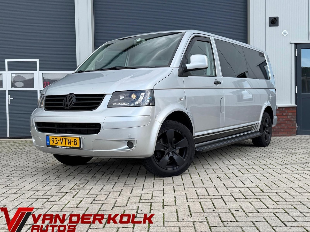 Volkswagen Transporter - 2.5 TDI 340 4Motion Trendline DC | Leder | Cruise | Airco | Sensoren | Trekhaak - AutoWereld.nl