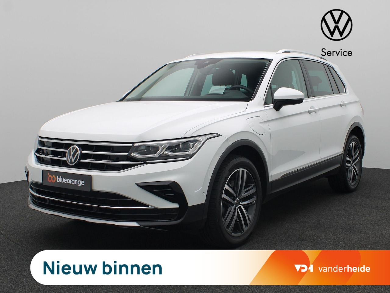Volkswagen Tiguan - 1.4 TSI eHybrid Elegance 245PK DSG Trekhaak, Head-Up Display, Elektr. Achterklep, Matrix L - AutoWereld.nl