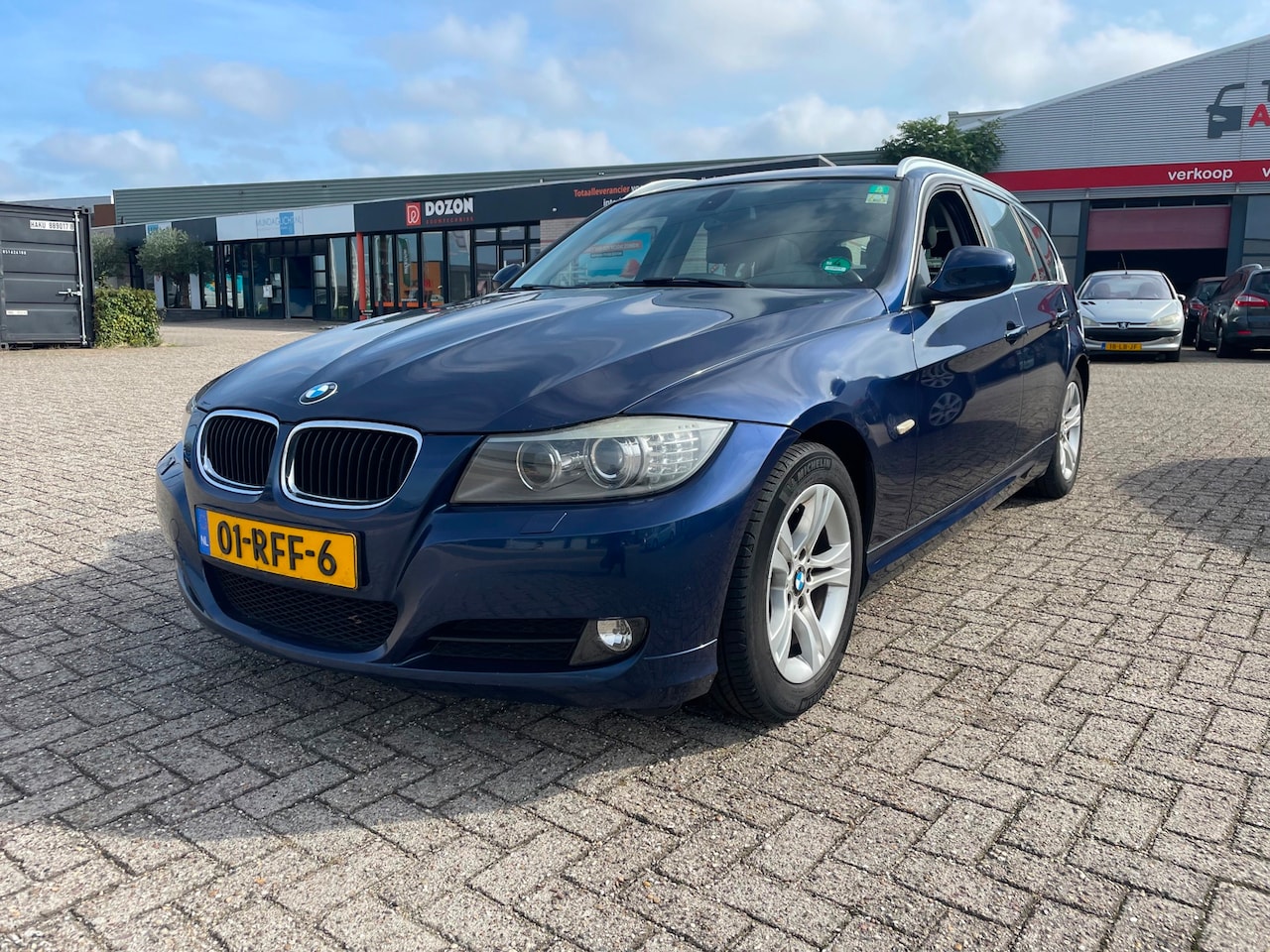 BMW 3-serie Touring - 320i Business Line zeer goed onderhouden - AutoWereld.nl