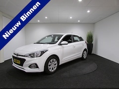 Hyundai i20 - 1.0 T-GDI Comfort I NL-Auto I Apple Carplay I Achteruitrijcamera I Trekhaak I
