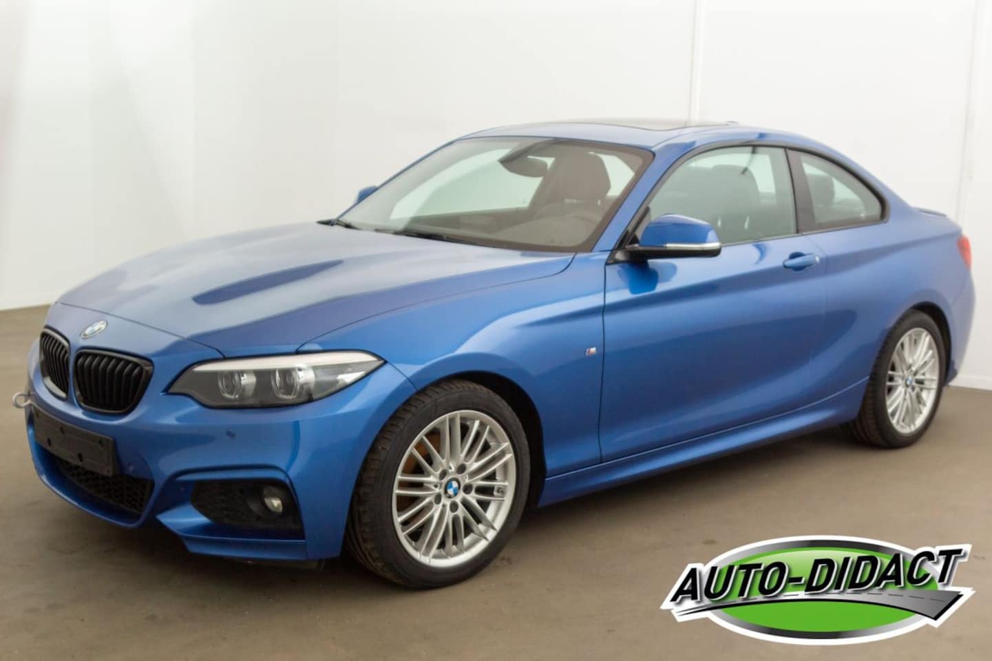 BMW 2-serie Coupé - 218d Automaat Leder Navi Schuifdak - AutoWereld.nl
