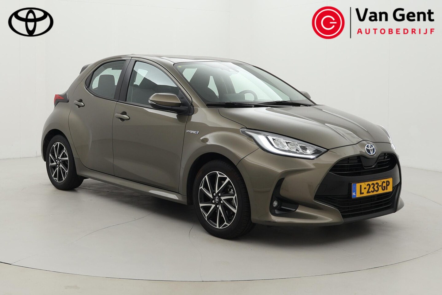 Toyota Yaris - 1.5 Hybrid Dynamic | Apple Carplay / Android Auto | Keyless | Adaptive Cruise | Clima | Ca - AutoWereld.nl