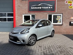 Toyota Aygo - AUTOMAAT - AIRCO - LED VERLICHTING