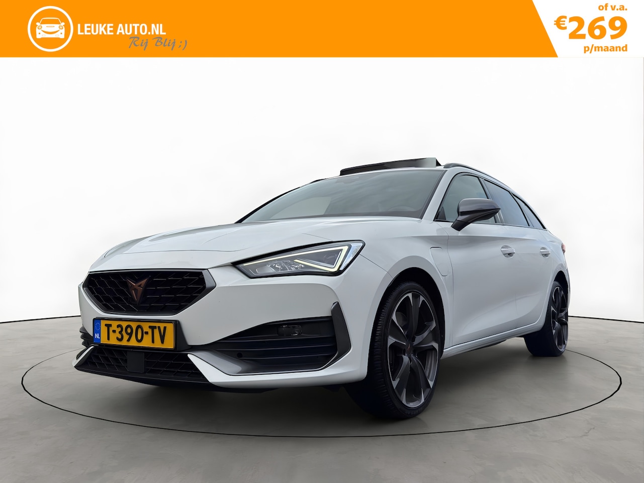 CUPRA Leon Sportstourer - 1.4 e-Hybrid 245PK VZ Adrenaline Pano Keyless Schaalstoelen - AutoWereld.nl