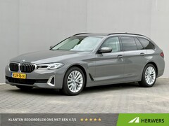 BMW 5-serie Touring - 530e xDrive Luxury Line / 90% SOH / 2.000 kg Trekgewicht / Elektrische Trekhaak Dealer ond