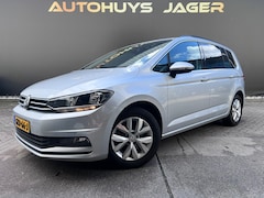 Volkswagen Touran - 1.5 TSI Comfortline Business - Camera Carplay Navi