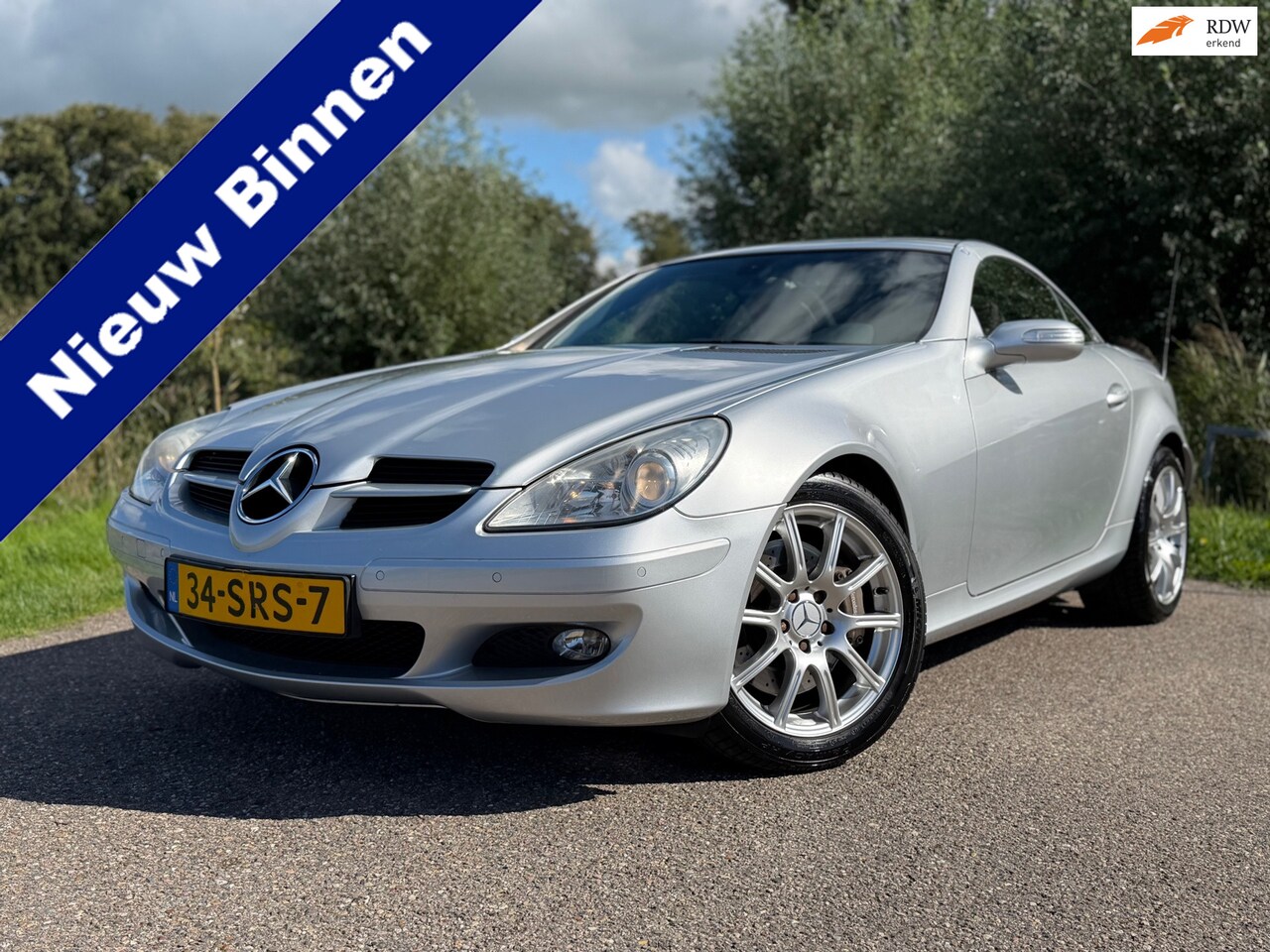Mercedes-Benz SLK-klasse - 350 / Cabrio Hardtop / 2de Eigenaar / Ledere Stoelen Verwarmd en Airco / Navi / Full Optio - AutoWereld.nl