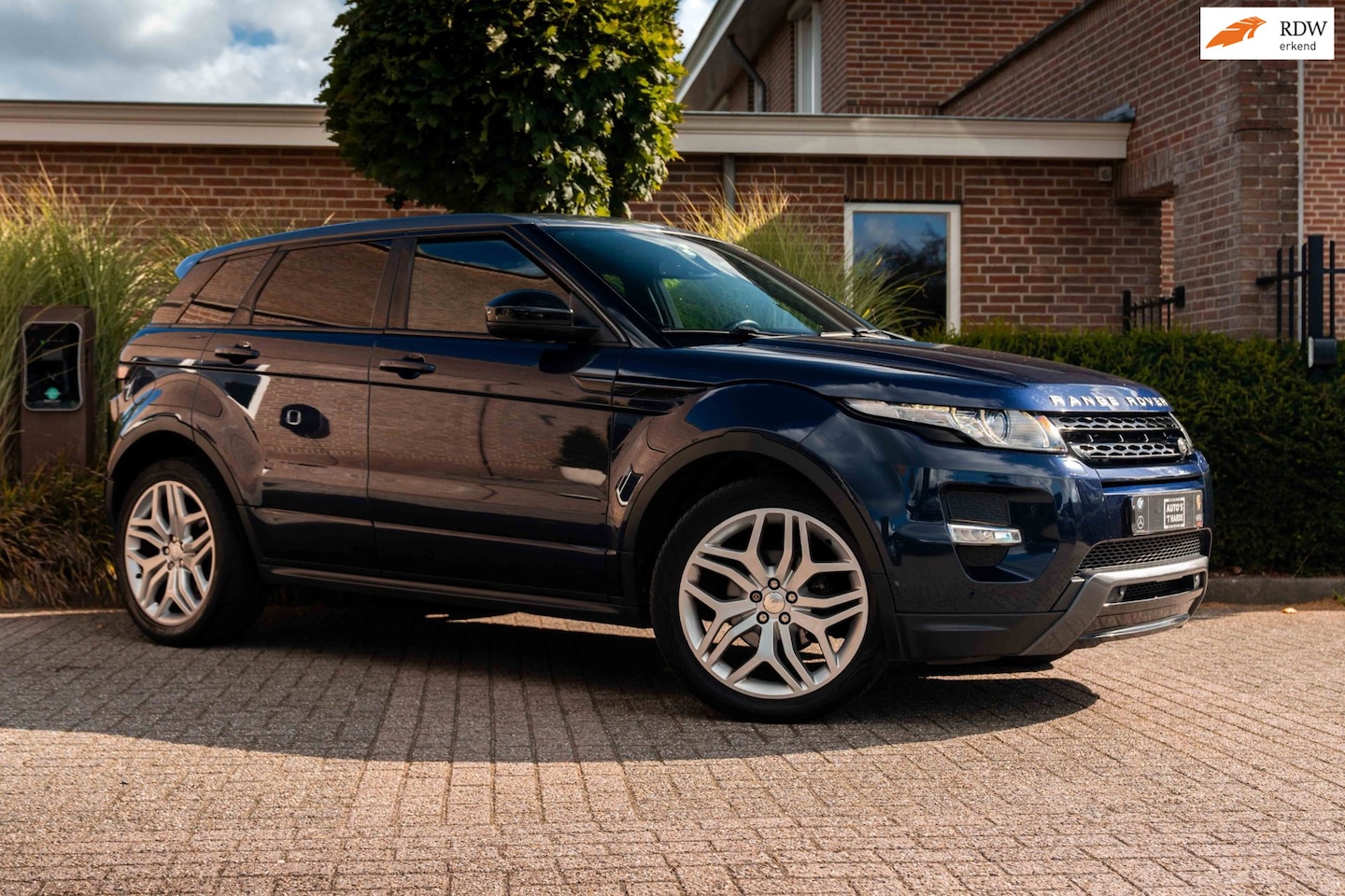 Land Rover Range Rover Evoque - 2.2 SD4 4WD Autobiography Pano Leder Keyless Stoel/Stuurverw. 20'' - AutoWereld.nl