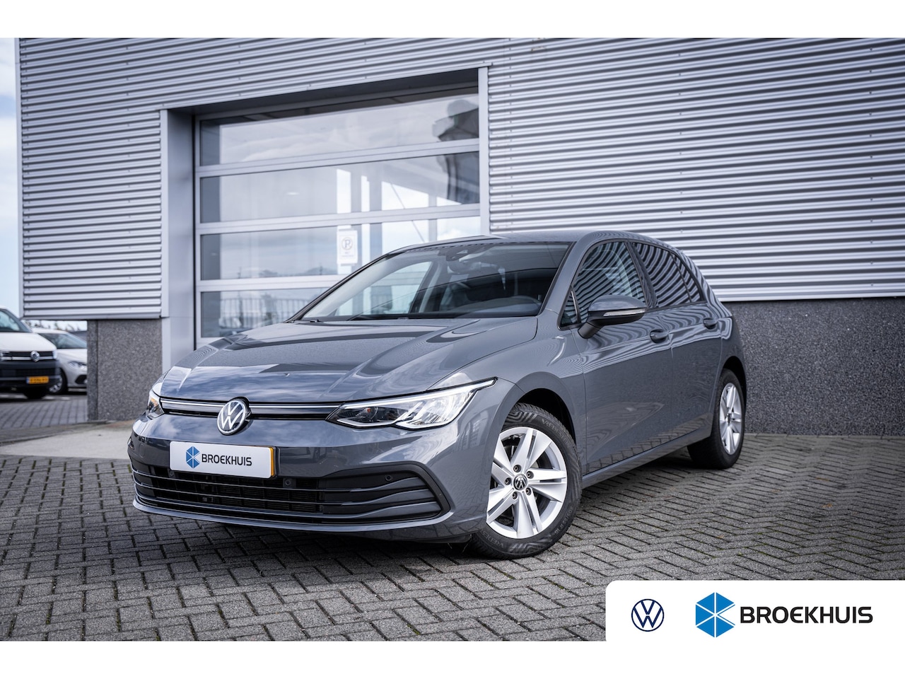 Volkswagen Golf - 1.0 TSI | Buitenspiegels elektrisch verstel- en verwarmbaar | Cruisecontrol standaard | LE - AutoWereld.nl