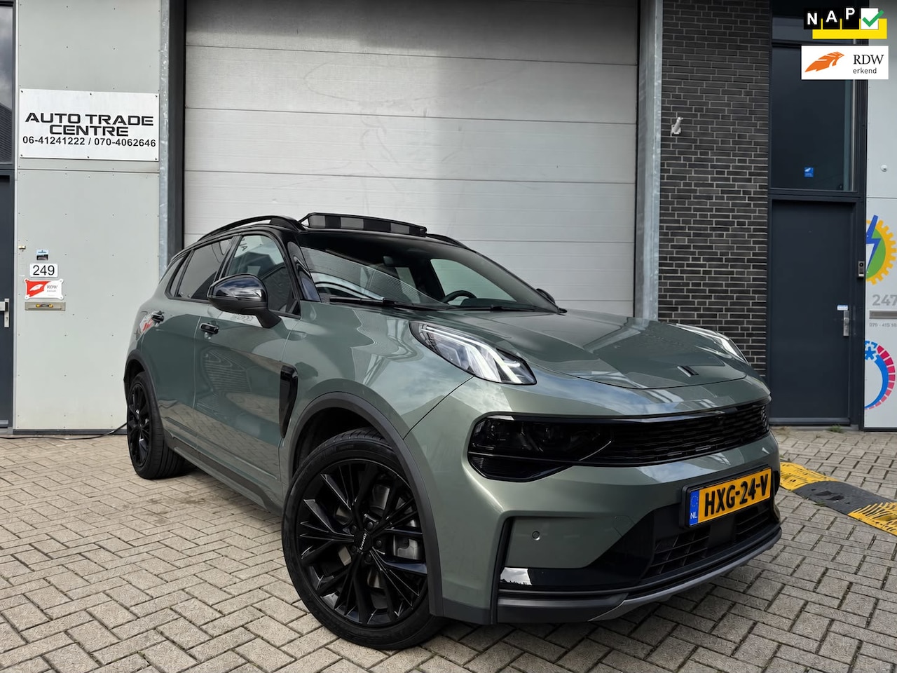 Lynk & Co 01 - 1.5 More [ 1e Eigenaar | Trekhaak | Dealer onderhouden | 10.000 km ] - AutoWereld.nl
