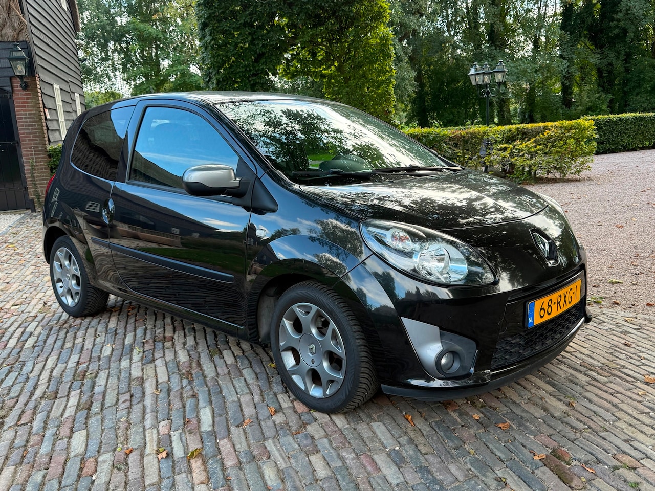 Renault Twingo - 1.2-16V Night & Day | Airco | Cruise | LM Wielen | NAP | Bluetooth - AutoWereld.nl