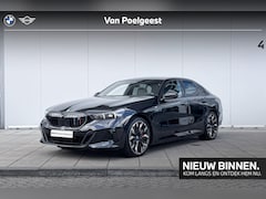 BMW i5 - Sedan eDrive40 M Sport Pro 20 Inch / Stuur & Stoelverwarming voor + achter / Stoelventilat