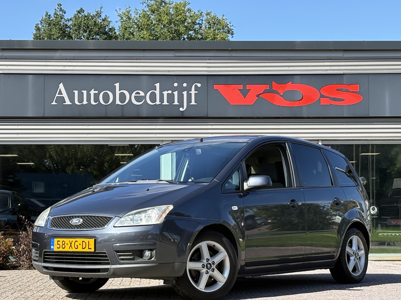 Ford Focus C-Max - 1.6-16V Futura | Cruise | Distributie vv | Nieuwe APK | Achteruitrijcamera - AutoWereld.nl