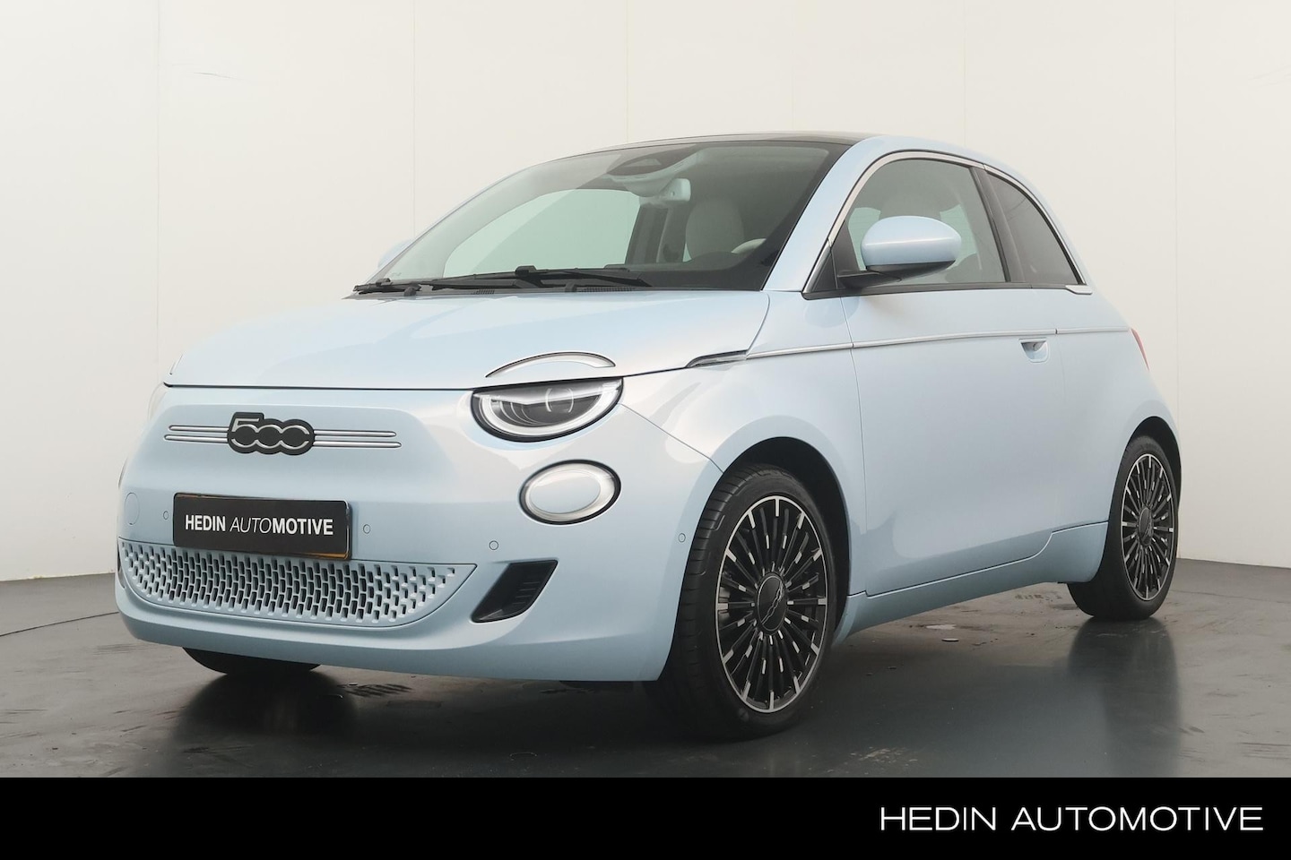 Fiat 500 - La Prima 42 kWh | SOH 92% | Parkeer Camera | Stoelverwarming | JBL | Elektrisch Kantel/Sch - AutoWereld.nl