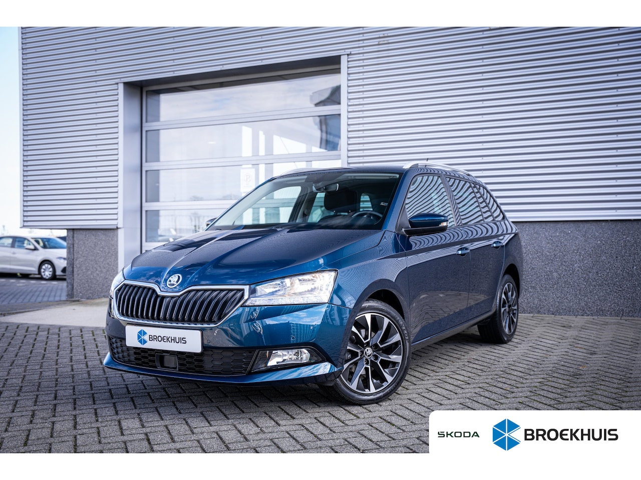 Skoda Fabia Combi - 1.0 TSI Business Edition | Airco (automatisch) | Cruise control | Lichtmetalen velgen 16" - AutoWereld.nl