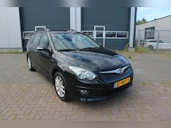 Hyundai i30 CW - 1.4i i-Motion