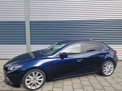 Mazda 3 - 3 2.0 GT-M , Climatronic, HeadUp display, Cruise-control, enz enz
