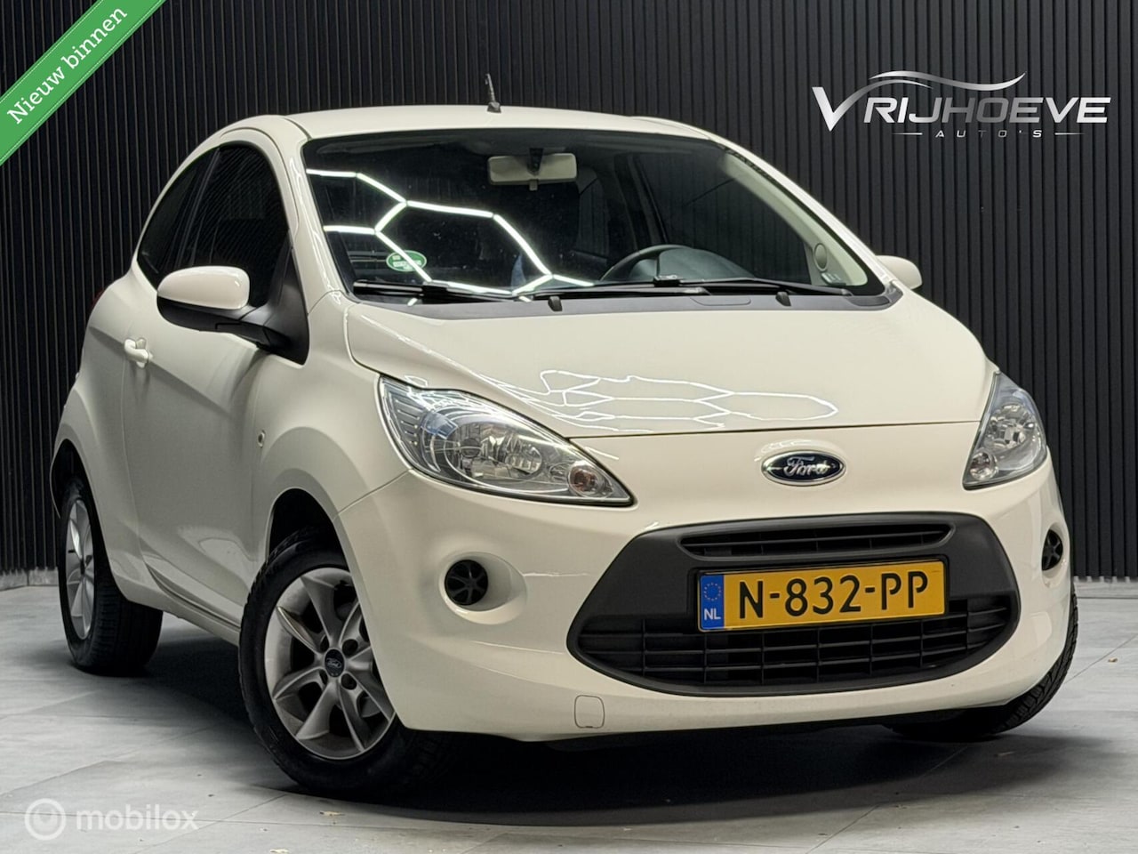 Ford Ka - 1.2 Karakter start/stop|APK|AIRCO|STUURBEKR/ELEKRAM - AutoWereld.nl