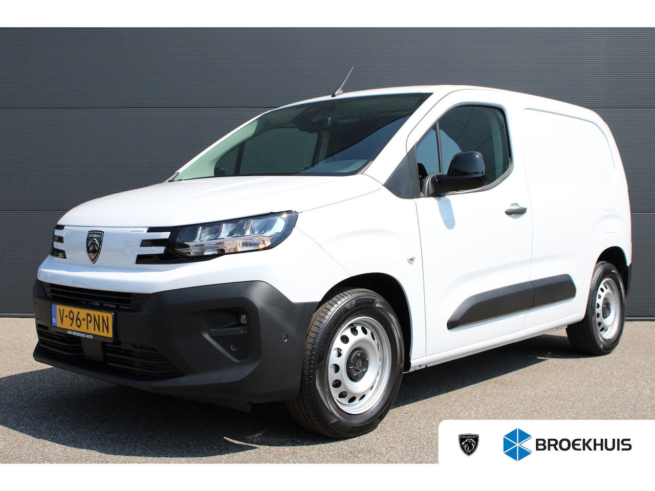 Peugeot e-Partner - 136 L1 50 kWh | Fase 3 laden | Navigatie | Camera | 3-Zits | Parkeersensoren voor + achter - AutoWereld.nl