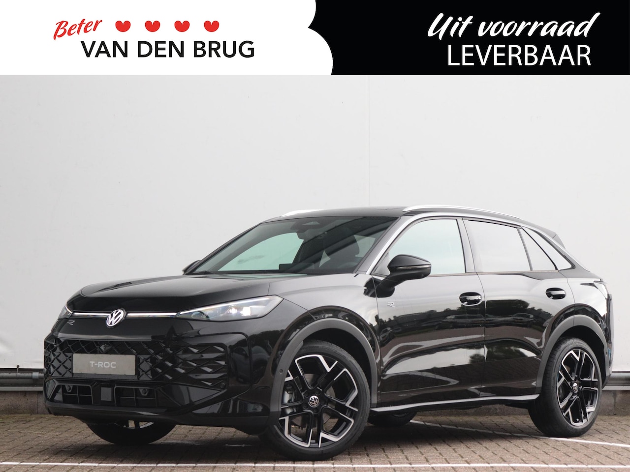 Volkswagen T-Roc - R-Line First Edition 1.5 eTSI 110 kW / 150 PK SUV | Trekhaak | Panoramadak | Harman Kardon - AutoWereld.nl
