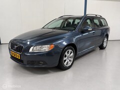 Volvo V70 - 2.5T Momentum NL-AUTO / DEALER HISTORIE