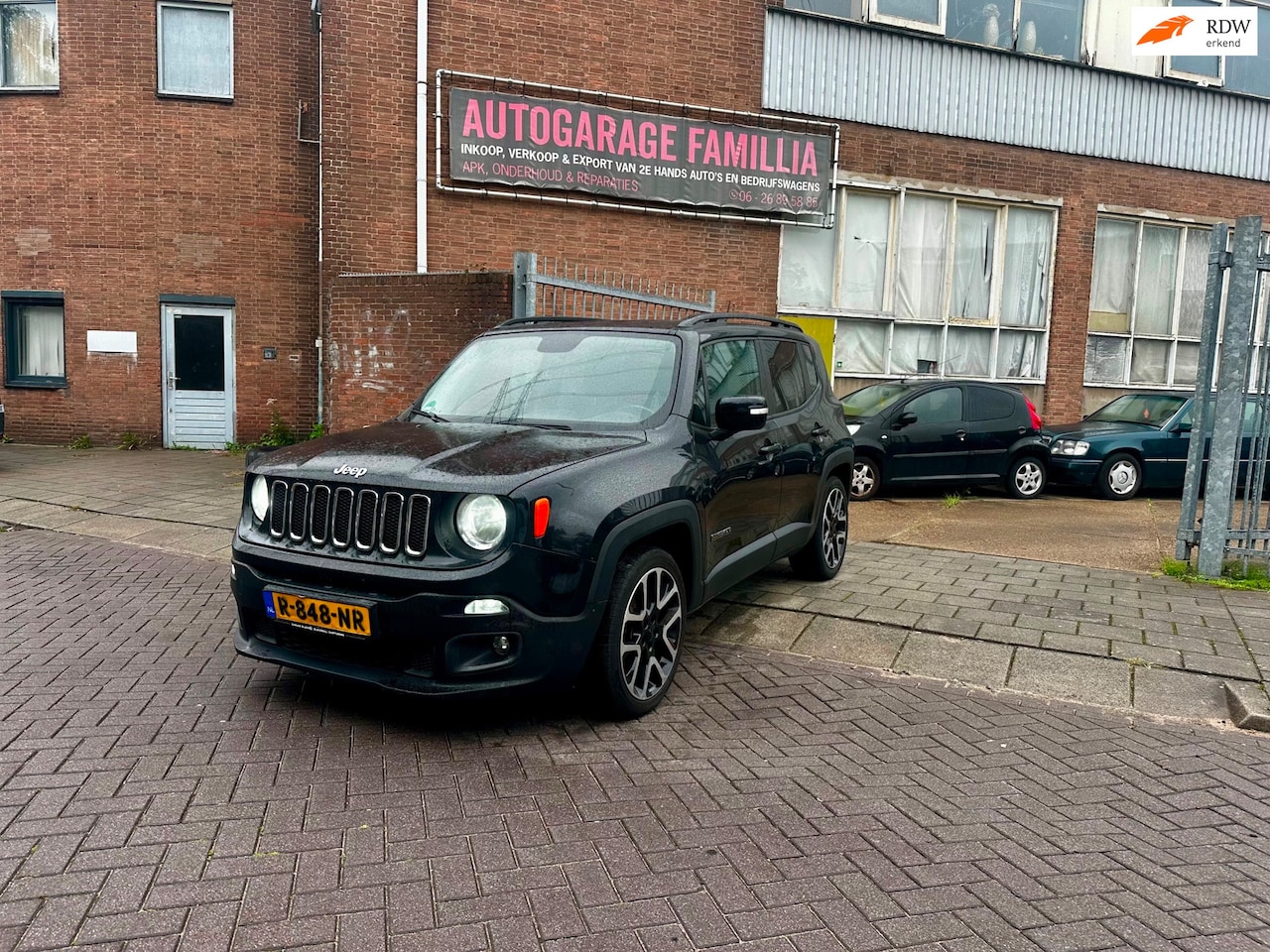 Jeep Renegade - 1.4 MultiAir Limited 1.4 MultiAir Limited - AutoWereld.nl