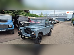 Land Rover 88 - Benzine