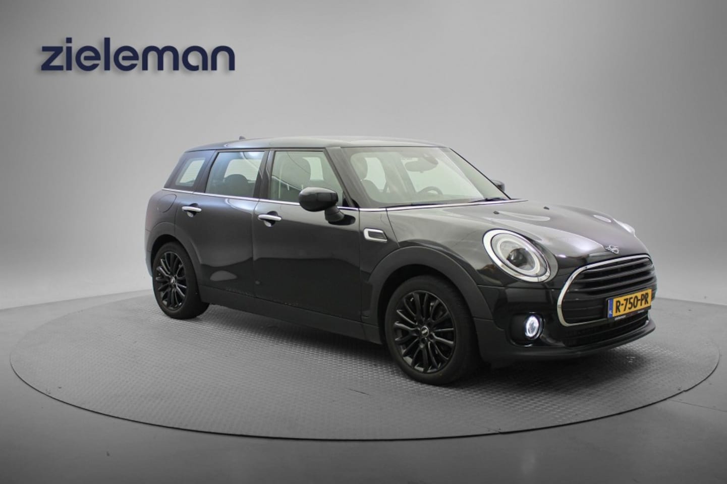 MINI Clubman - 1.5 Business Edition Automaat - Carplay, Clima, Navi - AutoWereld.nl