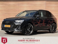 Audi Q3 - 35 TFSI S edition 19inch / Camera / Cruise / Carplay / Navi / Dodehoek