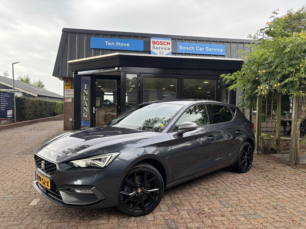 SEAT Leon - 1.4 TSI eHybrid FR-line|Camera|18"|SOH 92% - AutoWereld.nl