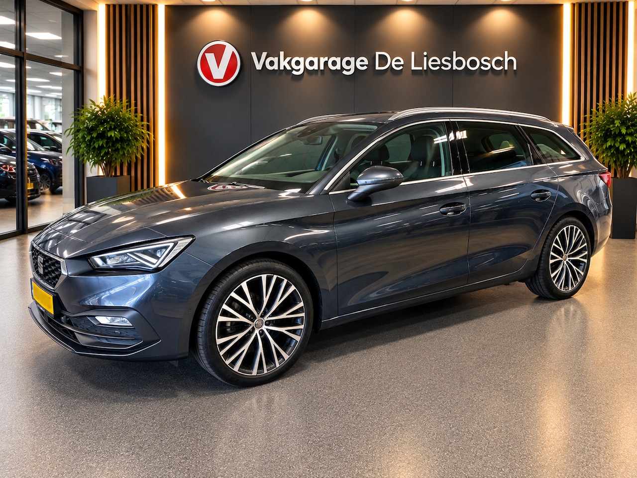 SEAT Leon Sportstourer - 1.4 TSI eHybrid PHEV FR Xcellence/pano/camera/apple CarPlay/memory - AutoWereld.nl
