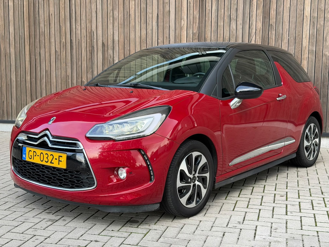 DS 3 - 1.6 BlueHDi Business | XENON | LED| NAVI | - AutoWereld.nl