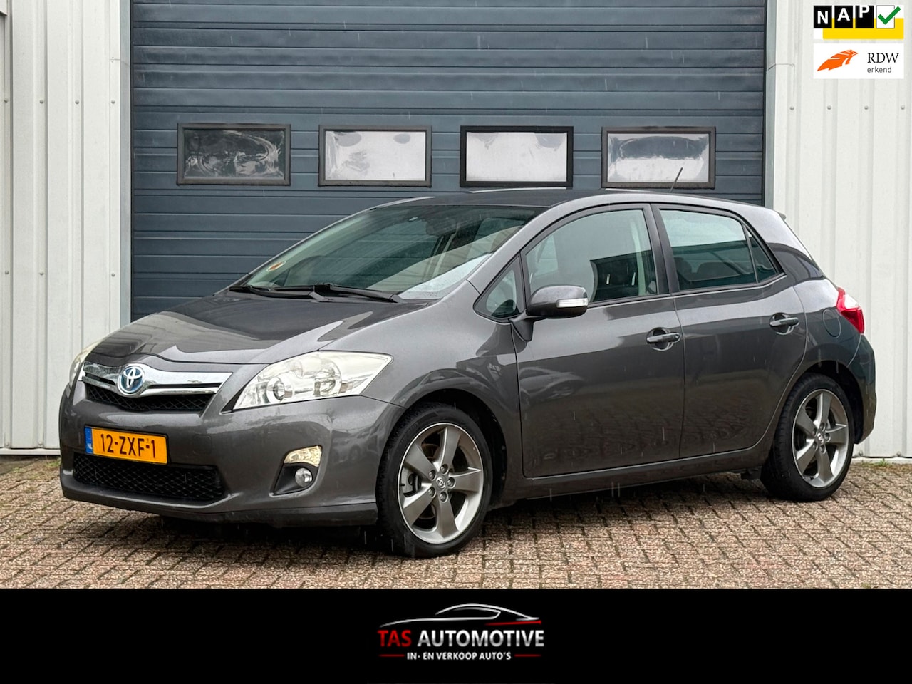 Toyota Auris - 1.8 Full Hybrid Executive 1e EIG/NAVI/CRUISR - AutoWereld.nl