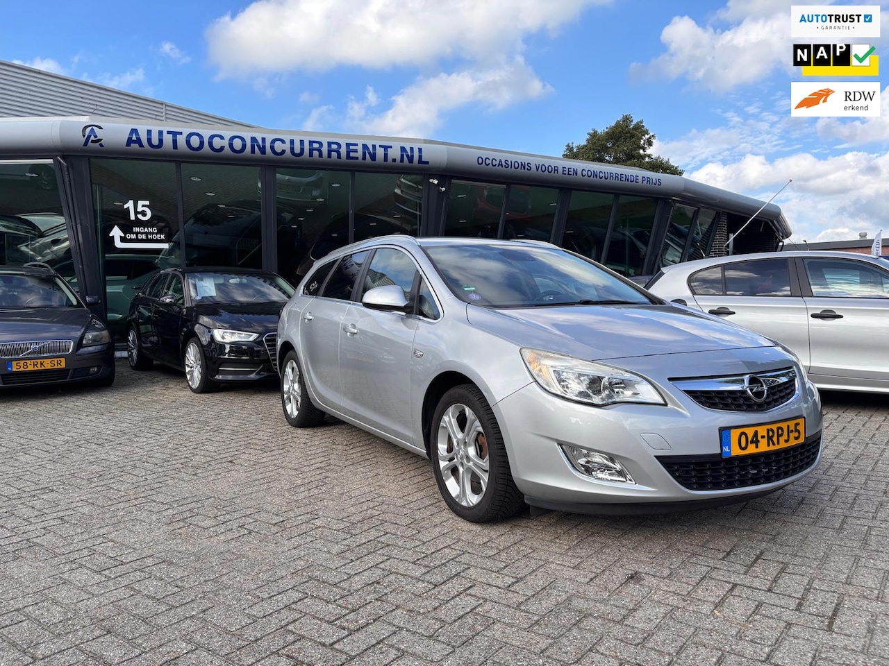 Opel Astra Sports Tourer - 1.6 Cosmo 1.6 Cosmo, Automaat Navi, Nwe db. inruil mogelijk. - AutoWereld.nl