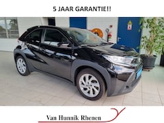 Toyota Aygo X - 1.0 VVT-i Automaat First | Stoelverw | LED | Apple-Android |