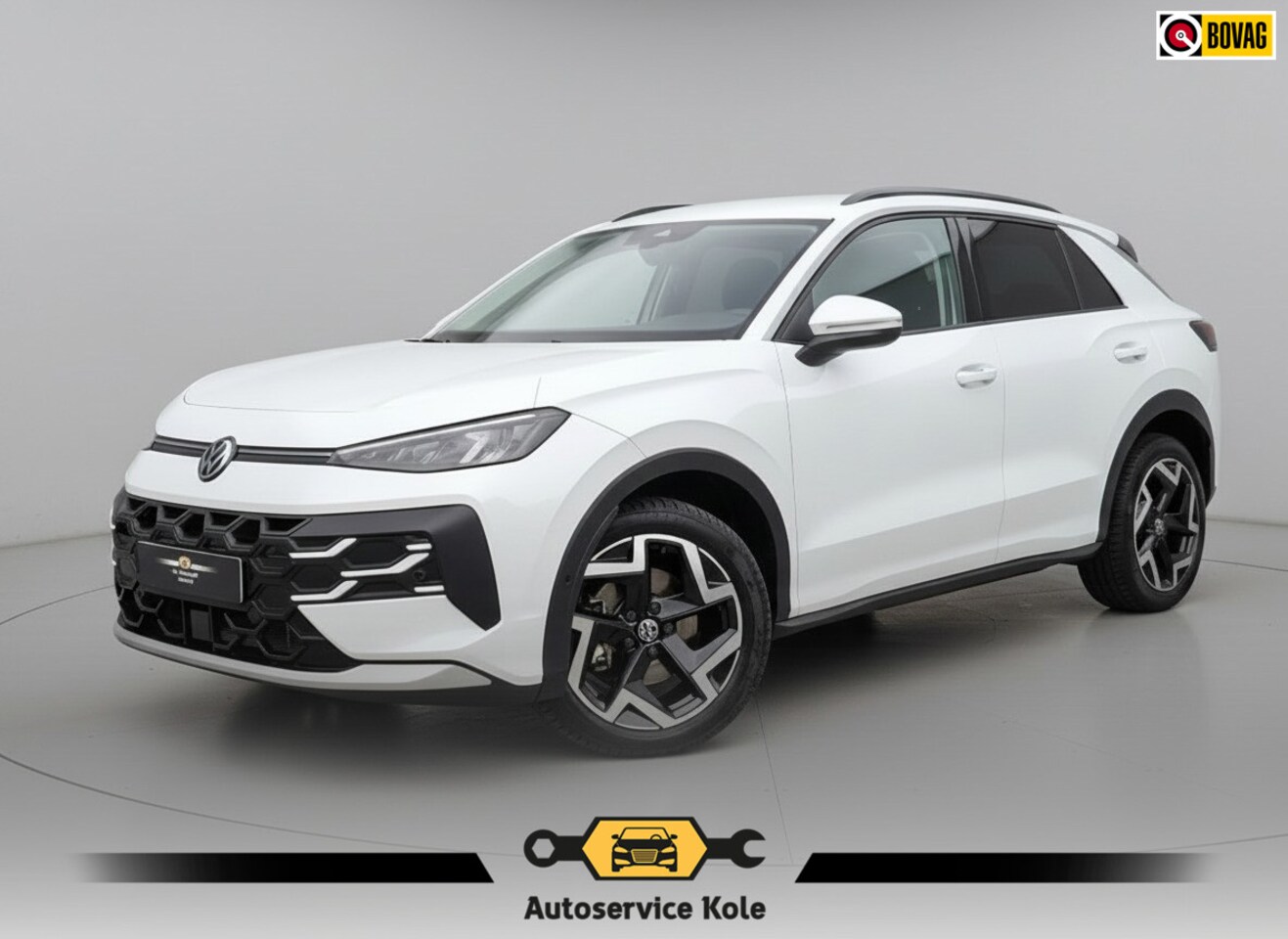 Volkswagen T-Roc - 1.5 eTsi Style AUTOMAAT * 29-12-2030 Garantie *11.000KM! * Parkeercamera *Navigatiesysteem - AutoWereld.nl