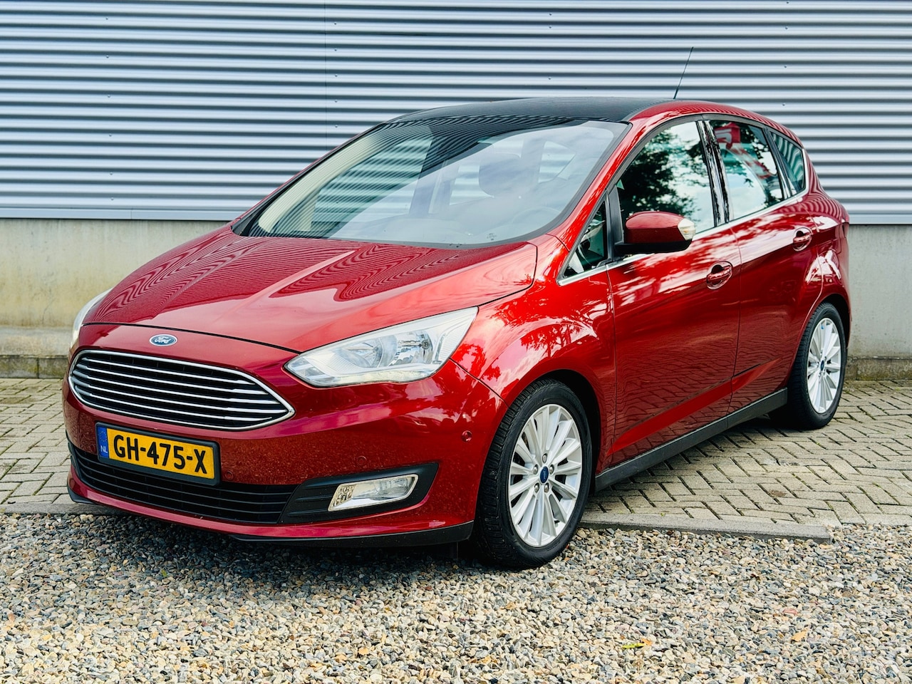 Ford C-Max - 1.0 Titanium [ Panodak,fm navi,camera,lmv,pdc ] - AutoWereld.nl
