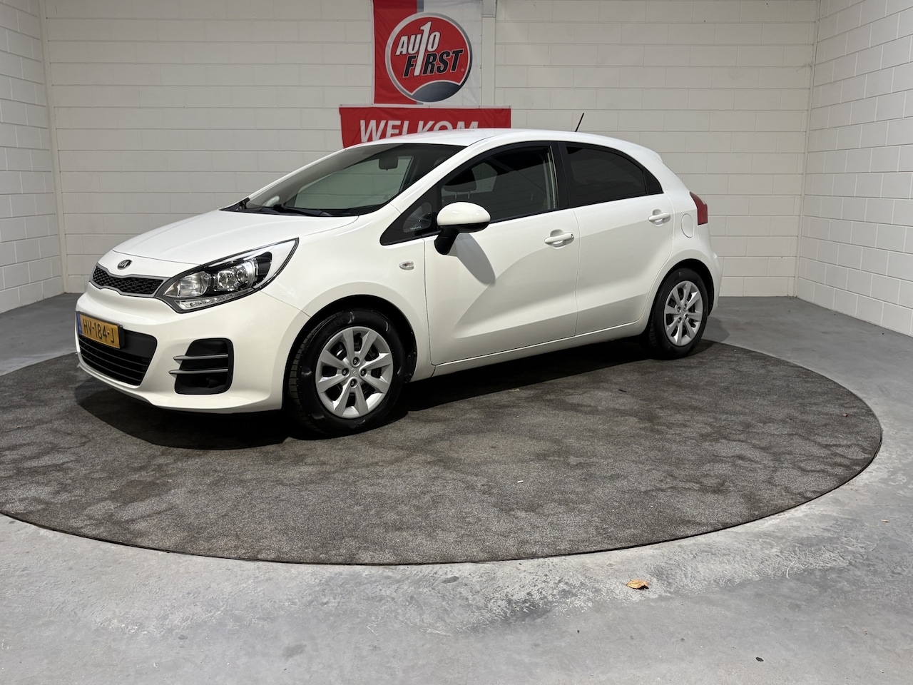 Kia Rio - 1.2 CVVT DynamicLine 1.2 CVVT DynamicLine, Topstaat, Airco, Cruise, Trekhaak, Isofix, Led, Prijs incl. 3 mnd ga - AutoWereld.nl